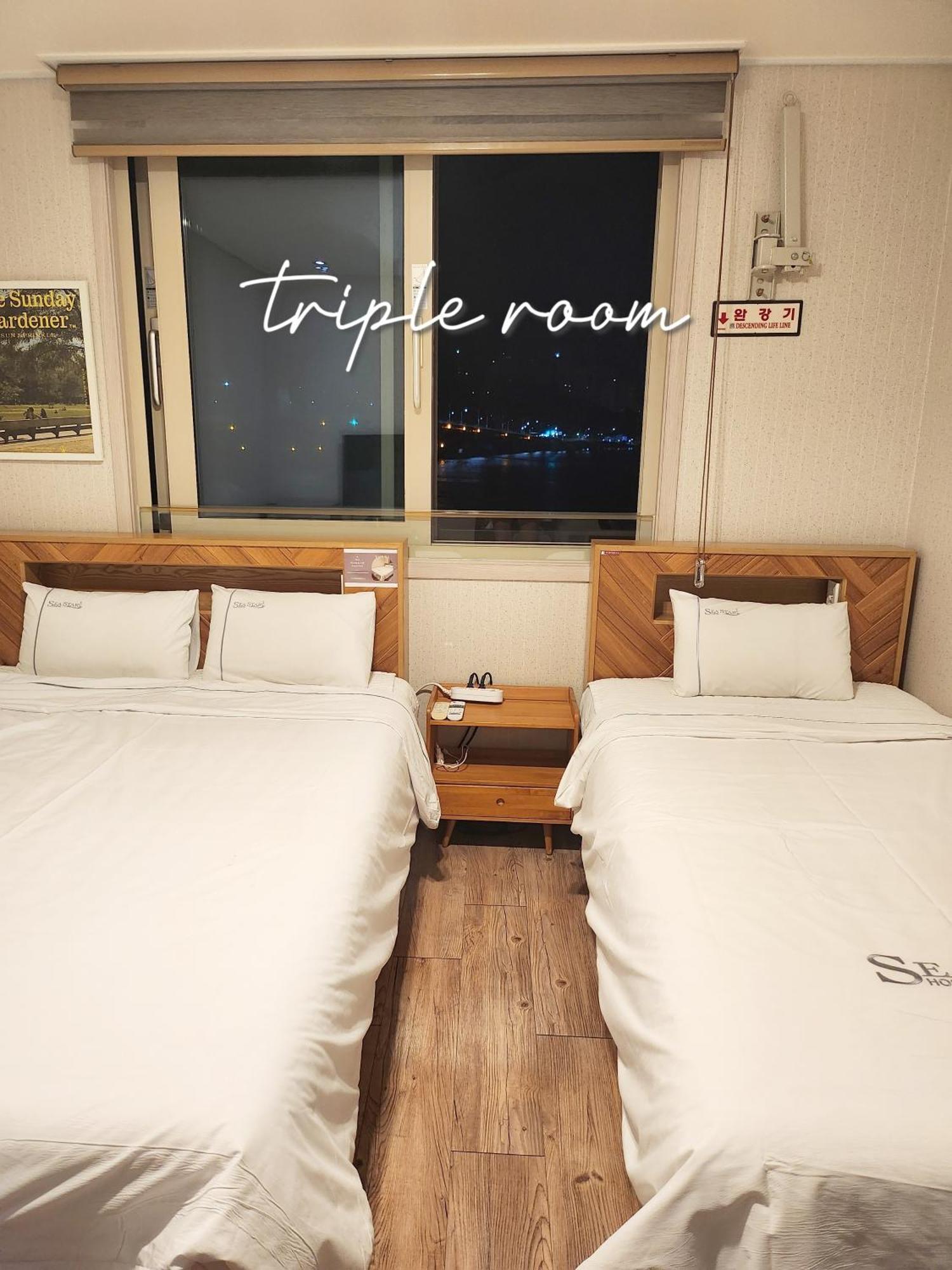 Sea Star Hostel Йосу Екстериор снимка